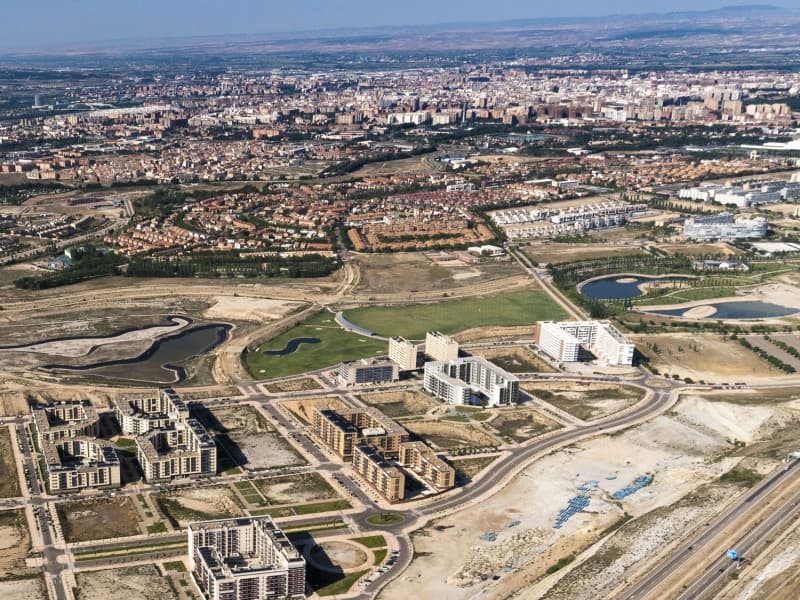 Obra nueva Residencial patio los Naranjos en Zaragoza (Revista) photo 5