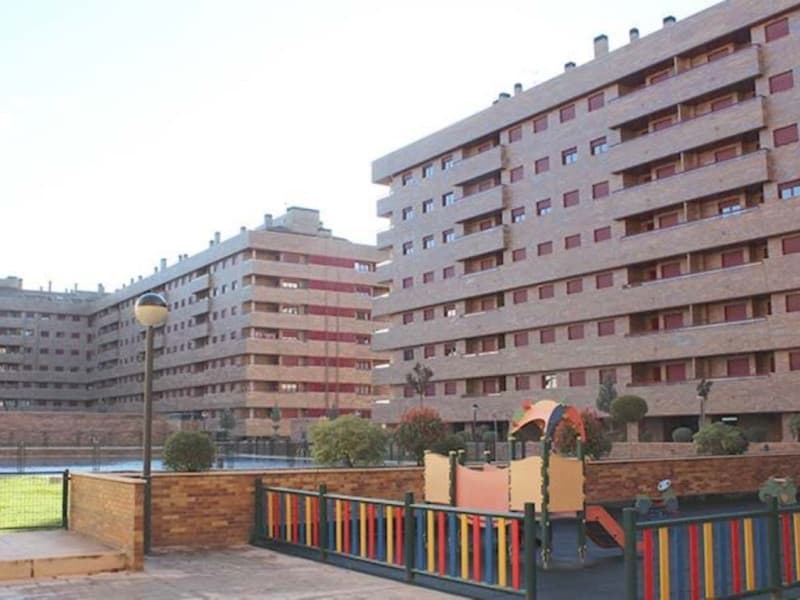 Venta de garaje en Calle Ignacio Zuloaga , Seseña photo 3