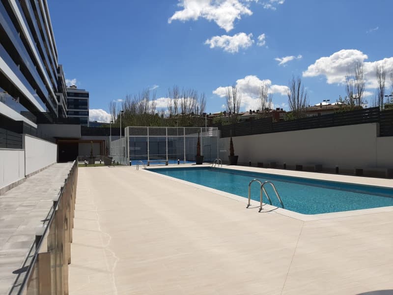 Obra nueva Sant Just en Sant Just Desvern (Revista) photo 4