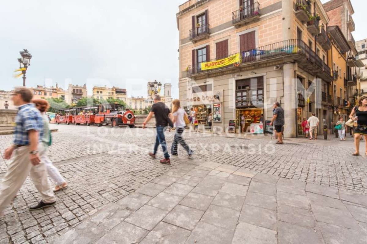 Propiedades en venta y alquiler en España photo 2