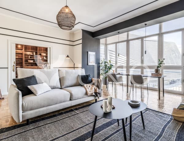 Apartment for rent in Avenida de Concha Espina , Madrid thumbnail 1