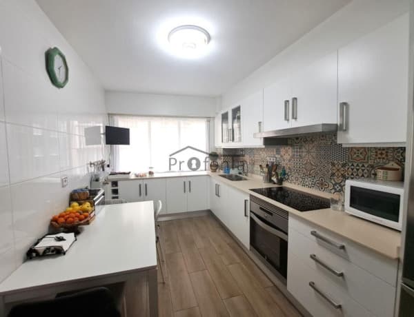 Продажа квартиры в , Betanzos photo 2