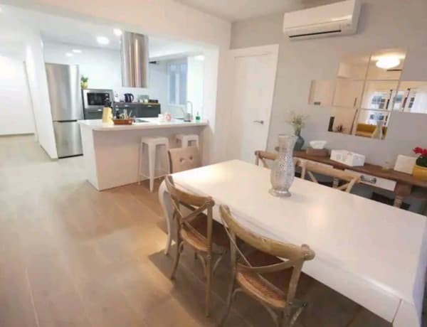 Apartment for rent in Callejón Arenas, 7 , Granada thumbnail 1