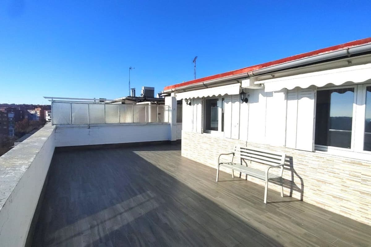 Venta de duplex en Calle Princesa Doña Sofía, Alcorcón photo 2