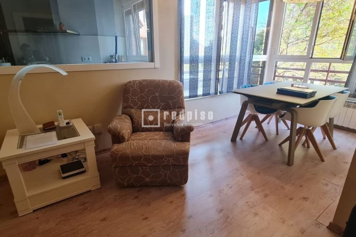 Venta de piso en Calle del Corregidor Diego de Valderrábano, Madrid
photo 3