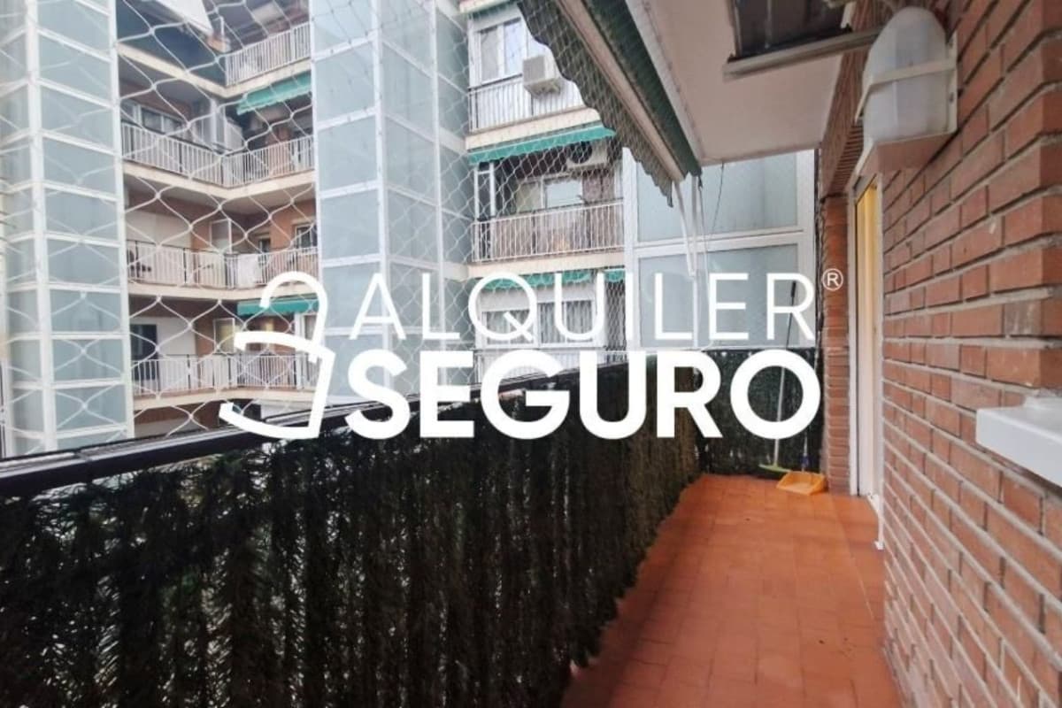 Alquiler de piso en Calle del Néctar , Madrid photo 5