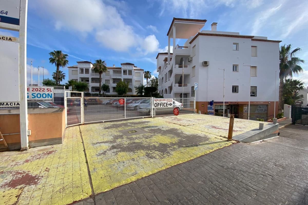 Properties for sale and rent in Spain photo 2
