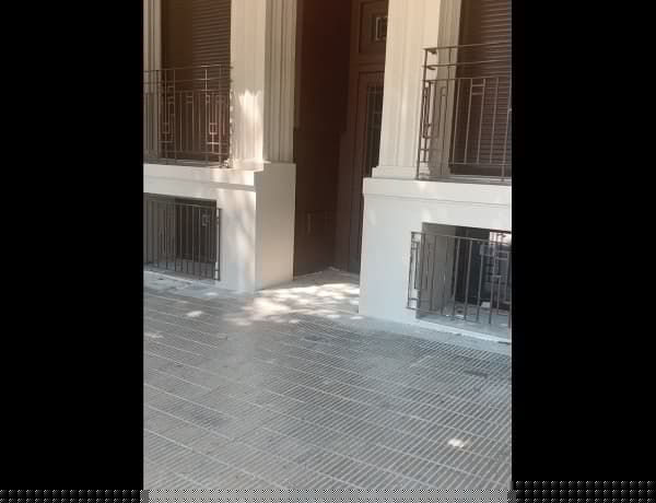 Alquiler de Local en arago, 19 photo 1