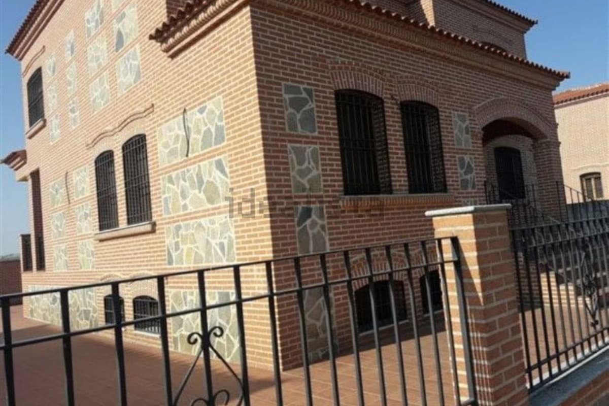 Property photo 4