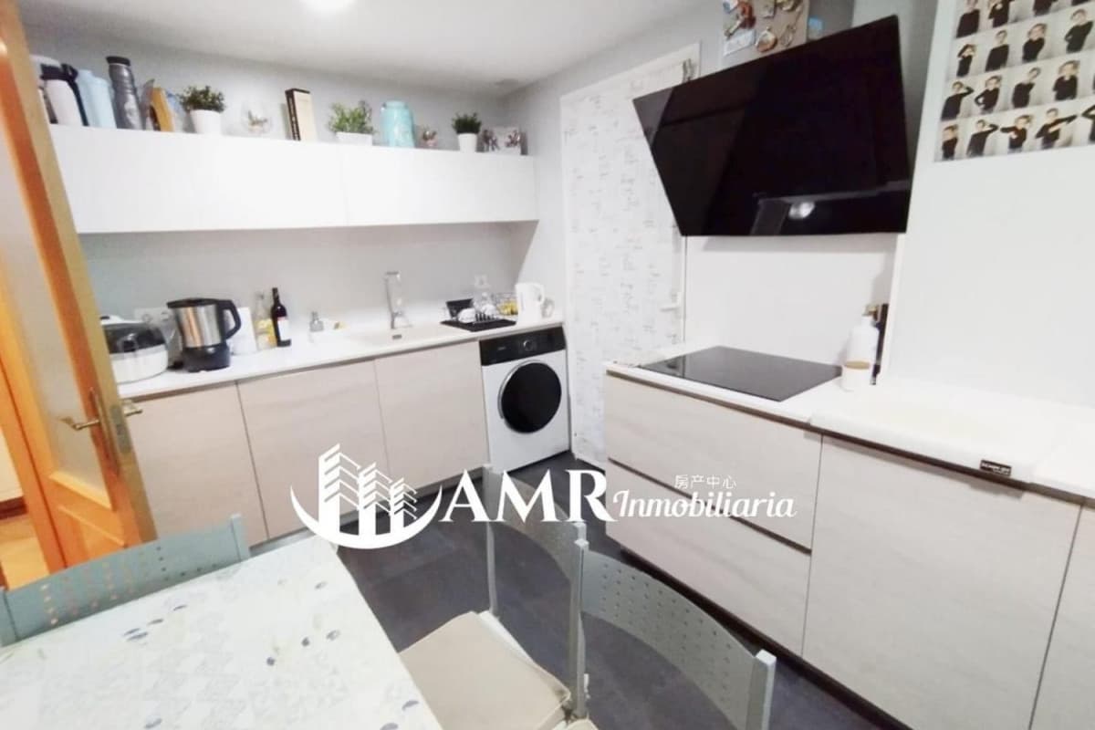 Venta de piso en Calle Lago Blanco, Parla
photo 4