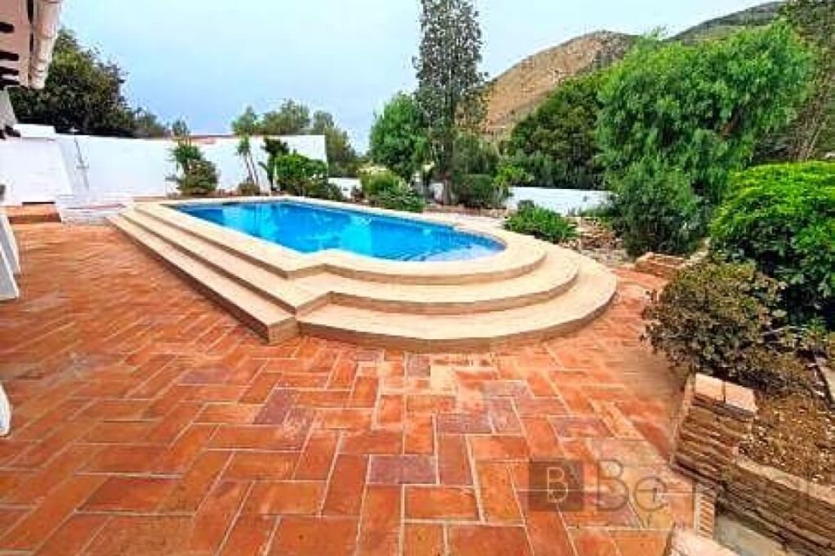 Sprzedaż niezależnego domku jednorodzinnego w , Benalmádena photo 5