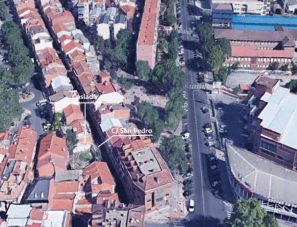 Terreno en venta en Coslada de 216 m2 photo 4