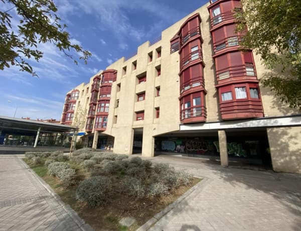 Local en venta en Madrid de 211 m2 photo 3
