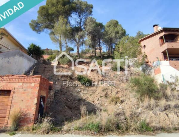 TERRENO EDIFICABLE EN COLLSEROLA, A 15MN DE BARCELONA. photo 1