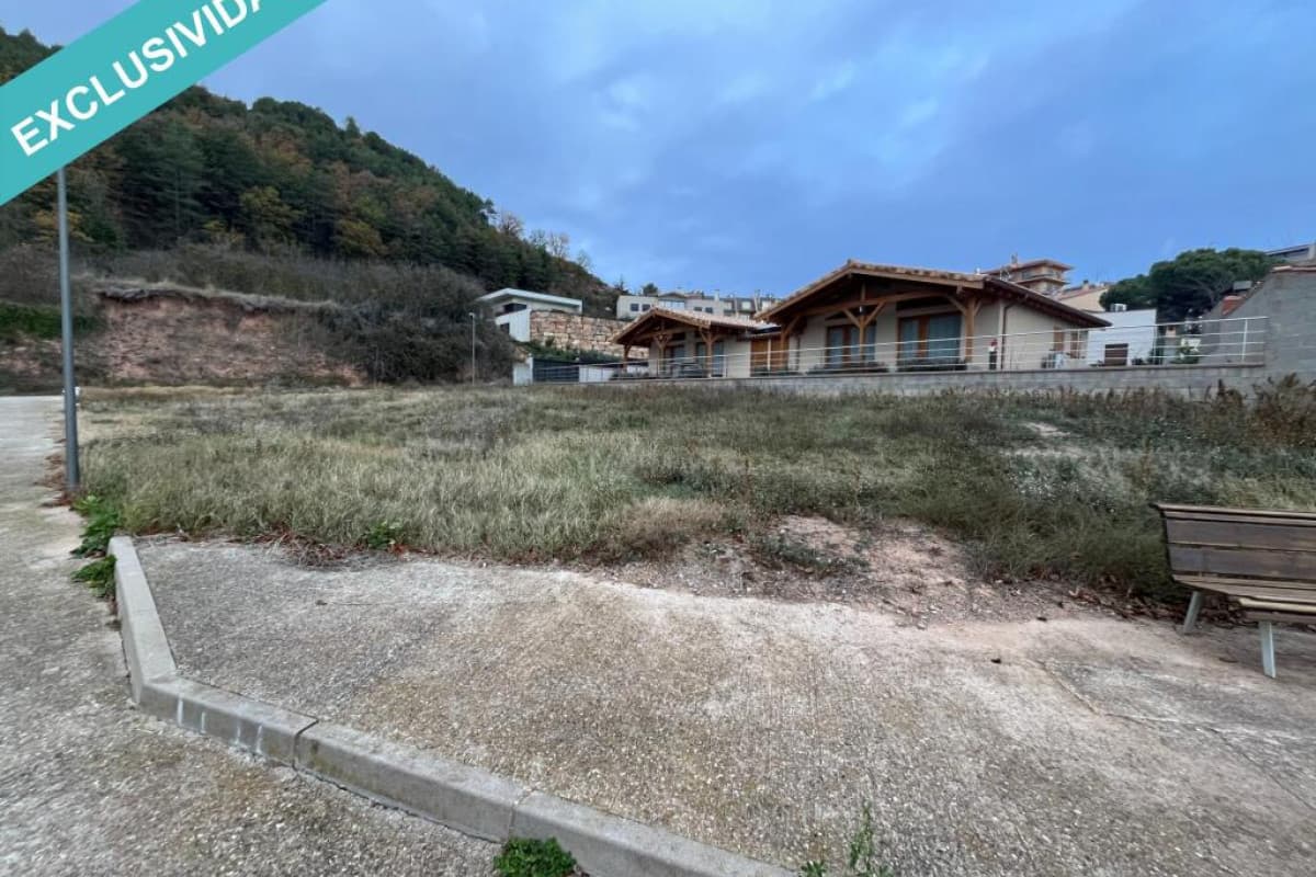 Terreno en venta en Estany, L, Barcelona photo 2