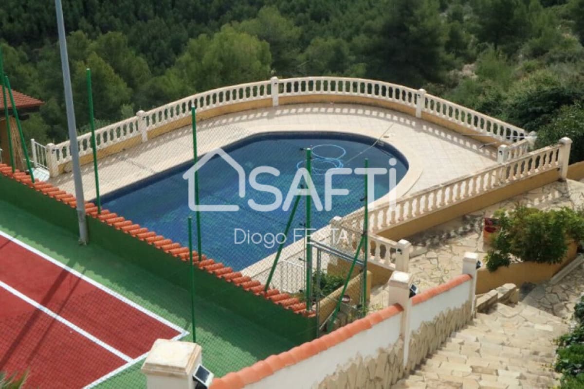 Property photo 4