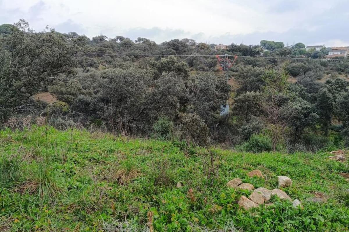 Terreno en venta en Villa del Prado, Madrid photo 3