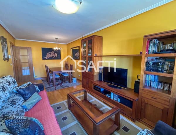 Apartment for sale in , León photo 4