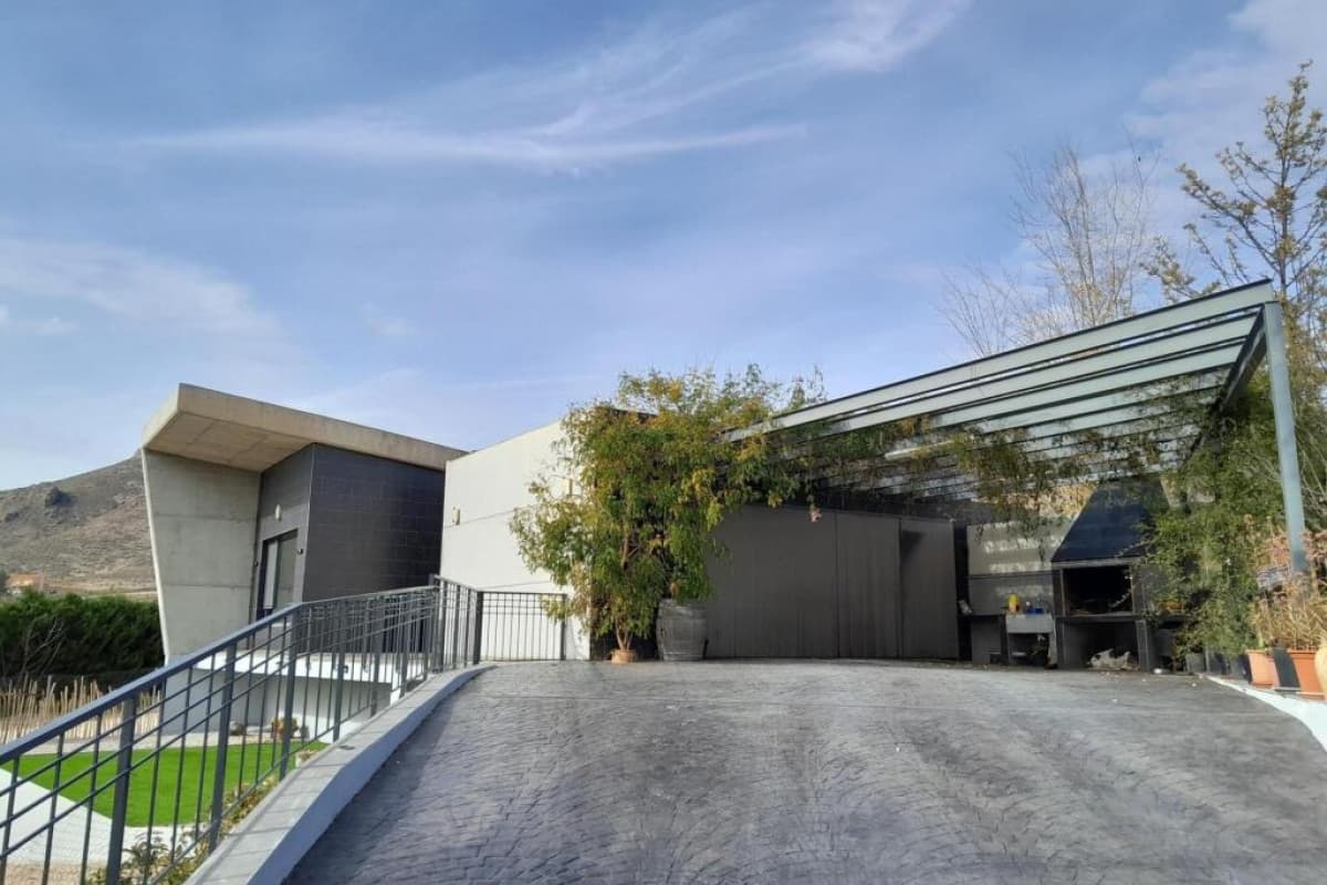 Property photo 3
