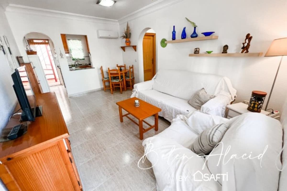 oportunidad única para adquirir una vivienda de ensueño en una zona tranquila y privilegiada., Playa Honda
photo 2