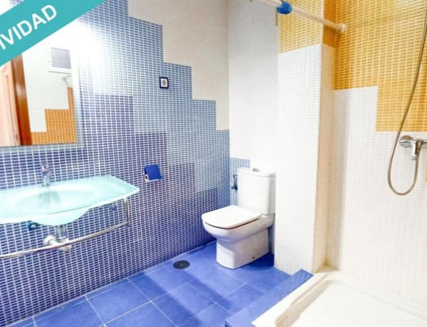 Piso en venta en , Murcia photo 1