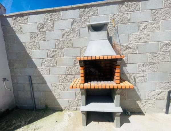 Коттедж на продажу в , Casarrubios del Monte thumbnail 2