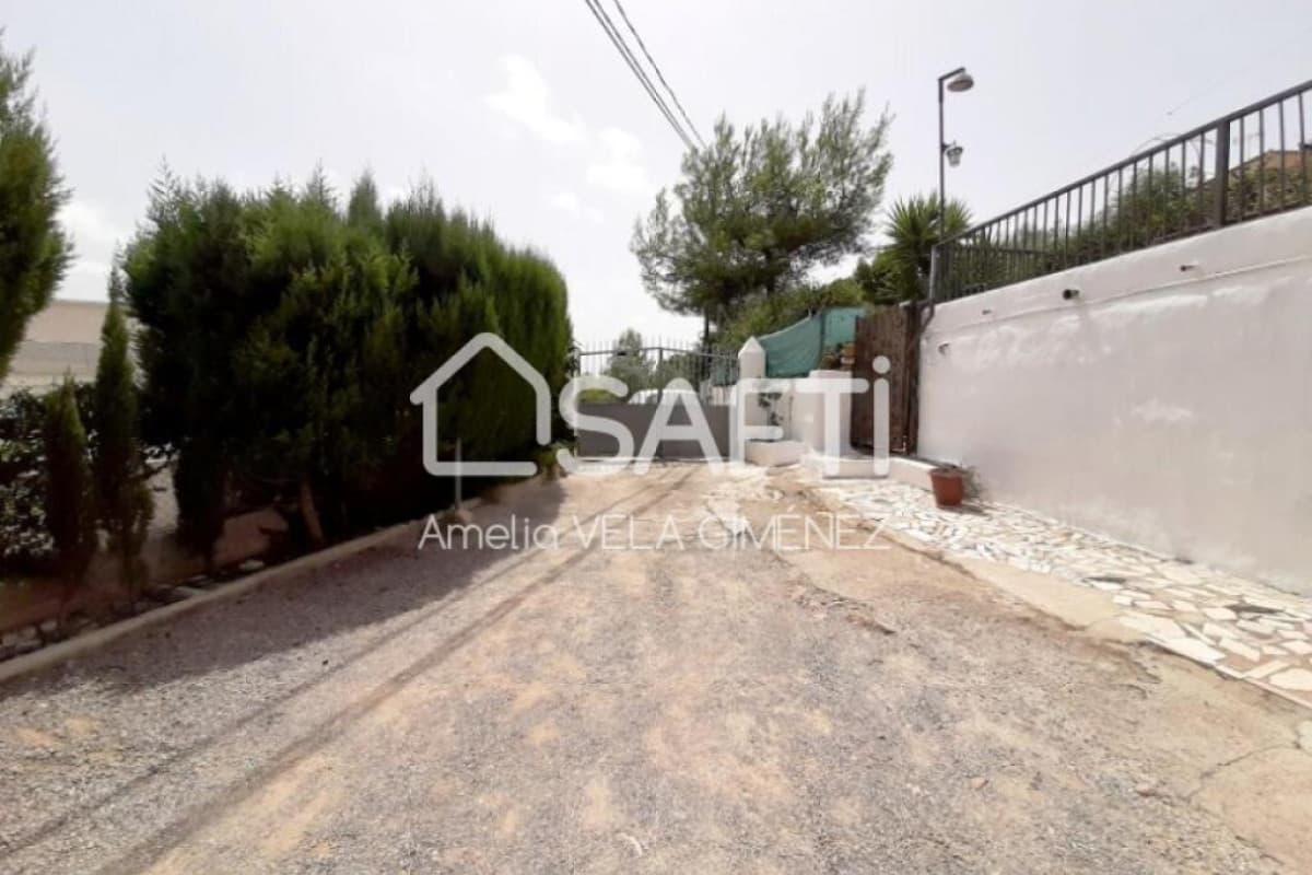 Property photo 3