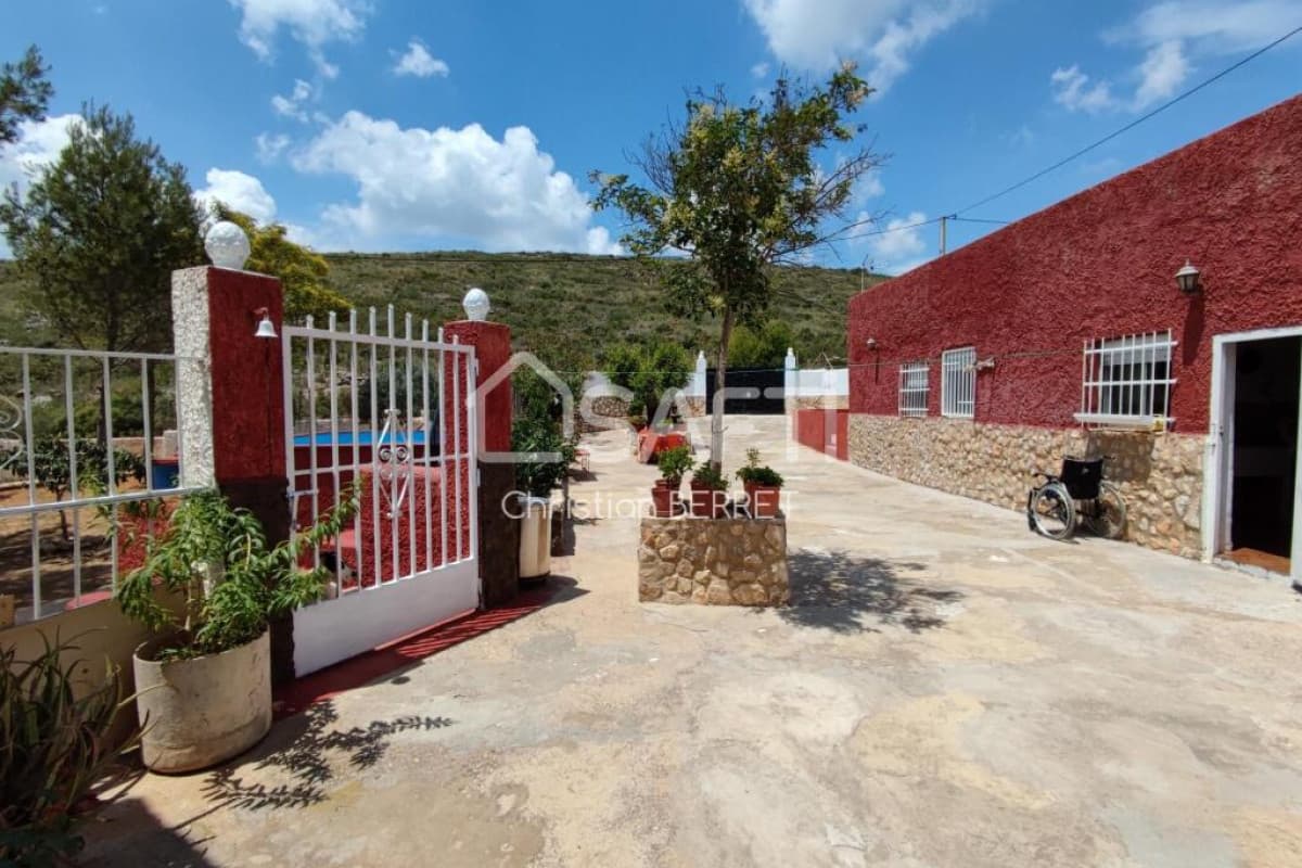 Property photo 5
