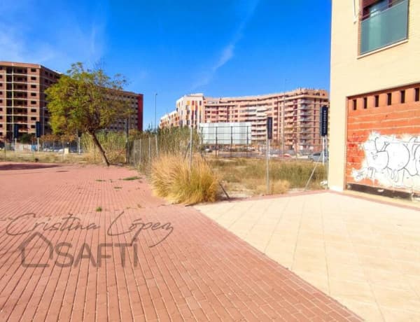 LA FLOTA. Local comercial con ubicación excepcional. Facilidades para abrir tu negocio. thumbnail 1