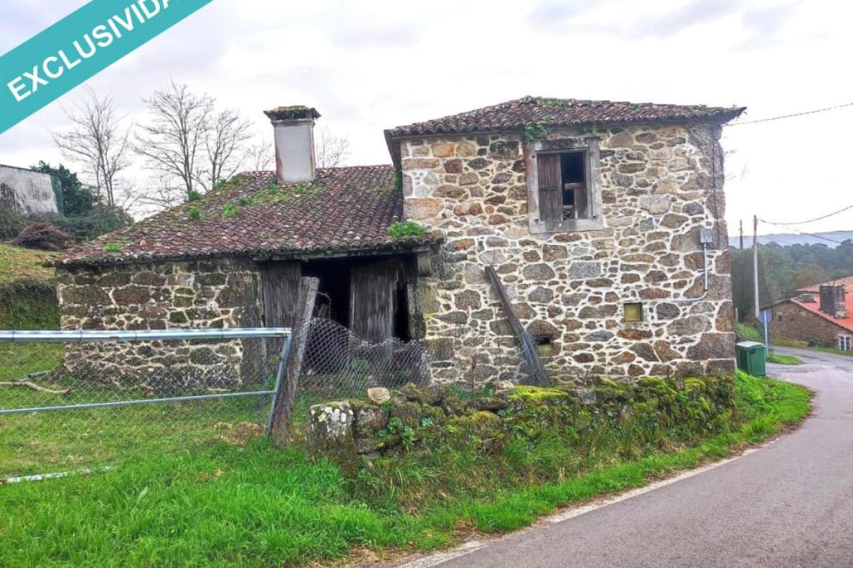 Terreno en venta en Estrada, A, Pontevedra photo 3