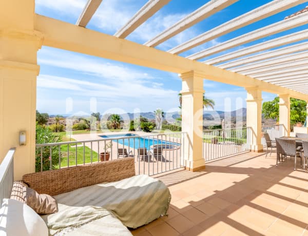 Chalet independiente en venta en , Mijas thumbnail 1