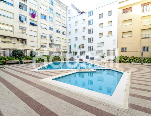 Duplex en venta en , Pineda de Mar photo 1