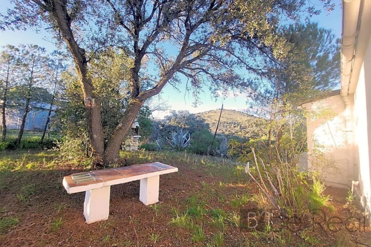 Terreno en venta en Valdemorillo, Madrid photo 4