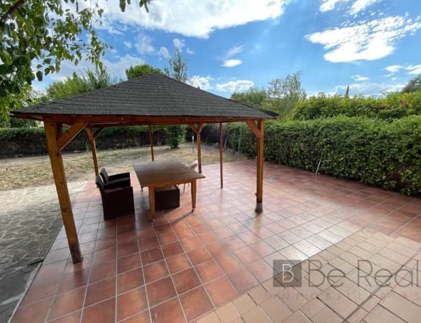 Chalet independiente en alquiler en , Villanueva de la Cañada photo 1