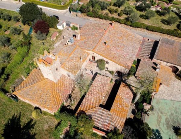 Local comercial en Venta en Castell Platja D Aro Girona Ref: VRES-020 thumbnail 1