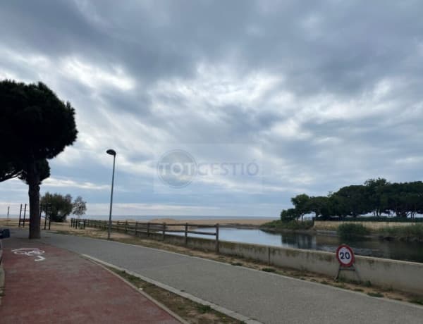 Local comercial en Venta en Castell Platja D Aro Girona Ref: VLOC_1941 thumbnail 1