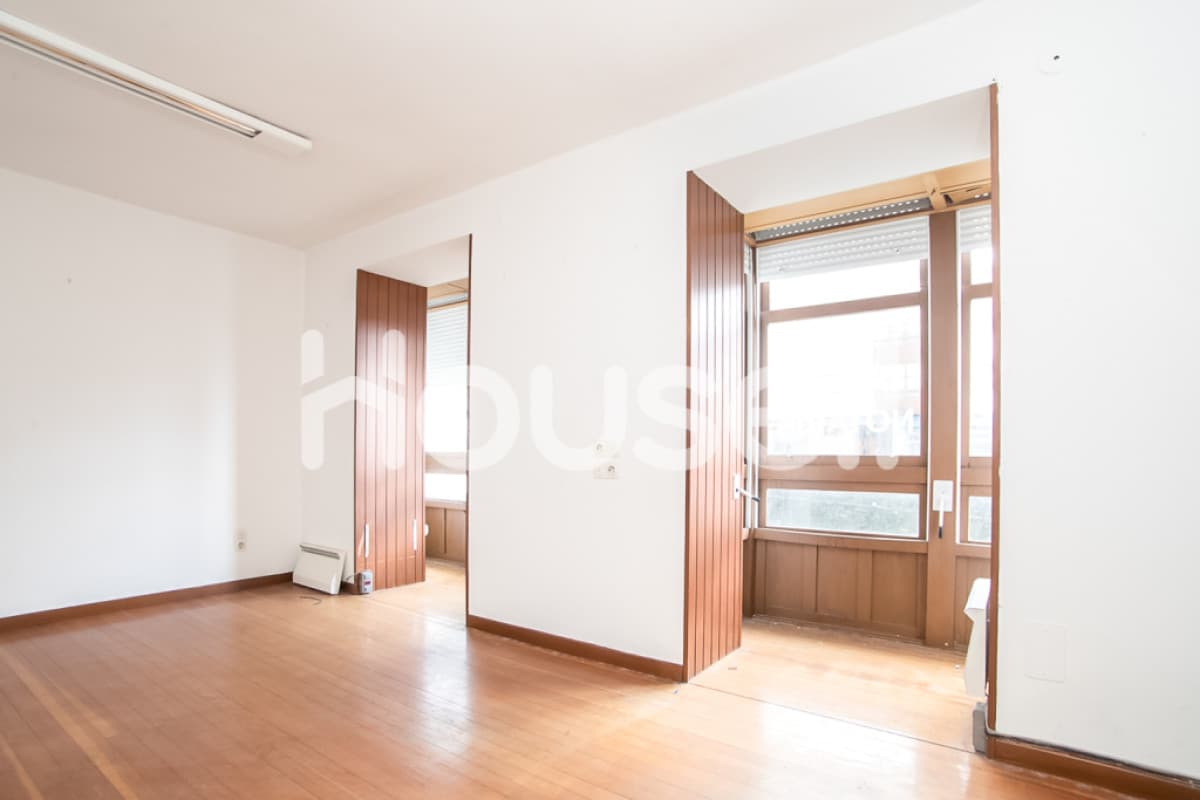 Piso en venta de 255 m² Rúa Ferradores, 15300 Betanzos (A Coruña), Betanzos
photo 3