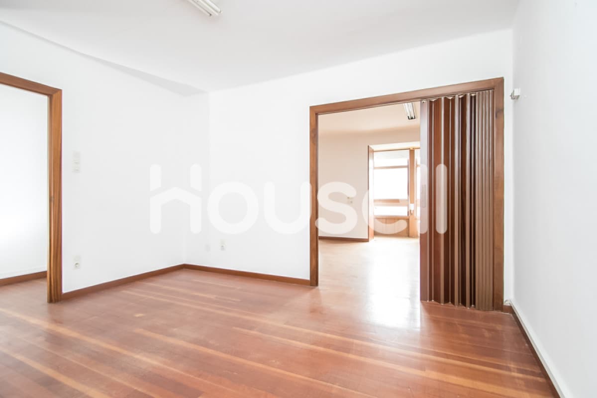 Piso en venta de 255 m² Rúa Ferradores, 15300 Betanzos (A Coruña), Betanzos
photo 5