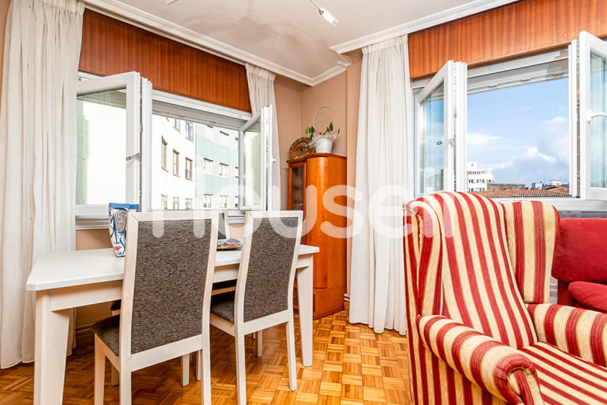 Piso en venta de 83 m² Calle Ramón María Aller, 15010 Coruña (A), A Coruña
photo 2