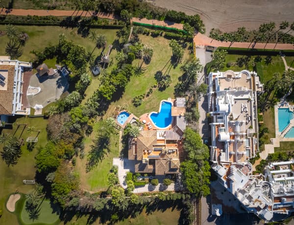 Promoción Villa Albustán obra nueva en Estepona thumbnail 1