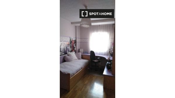 Piso en alquiler en , Madrid photo 3