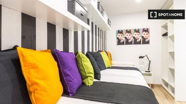 Apartment for rent in , Barcelona photo 2