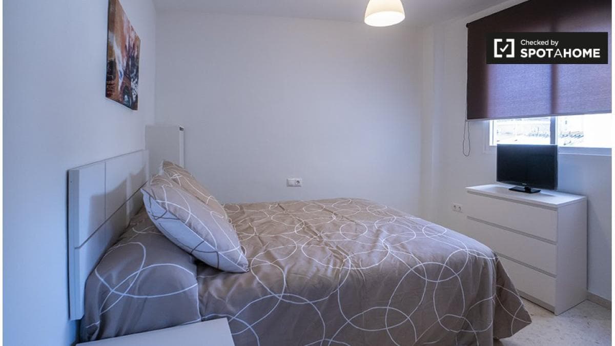 Properties for sale and rent in Spain photo 3