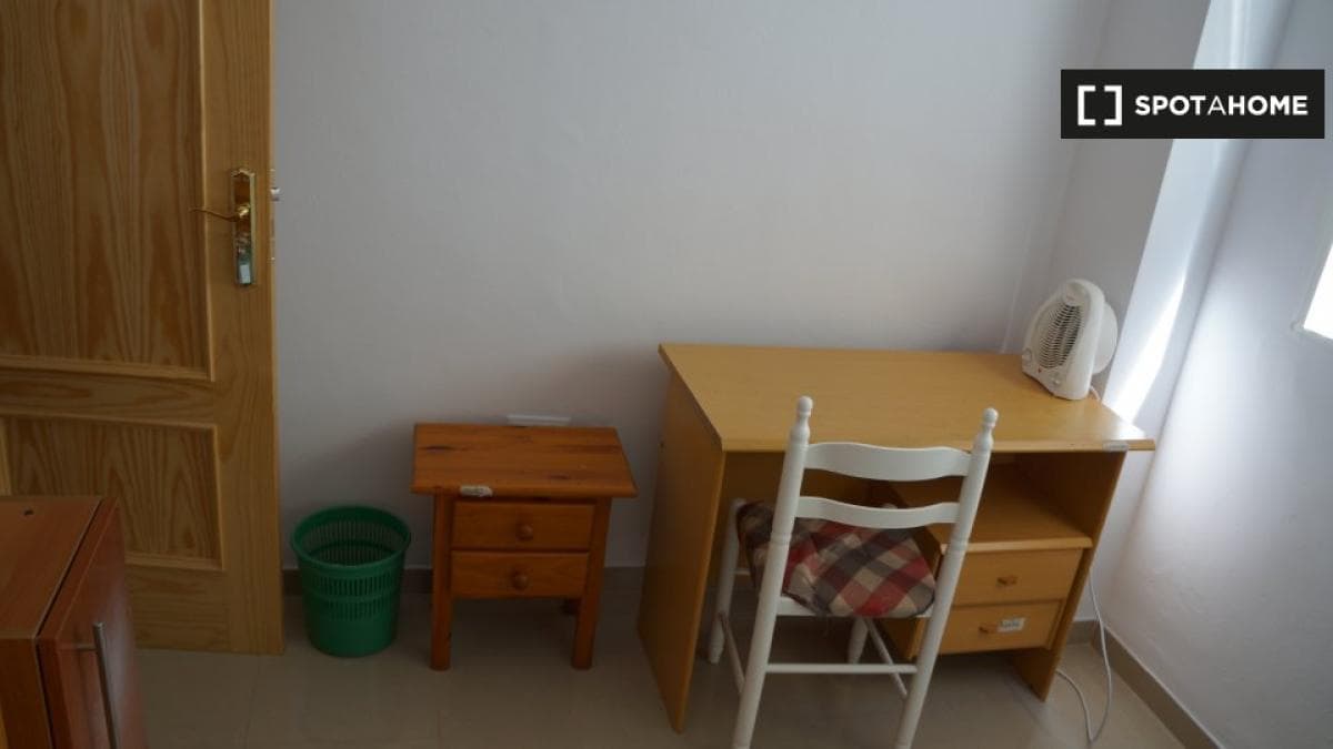 Недвижимость на продажу и в аренду в Испании photo 2