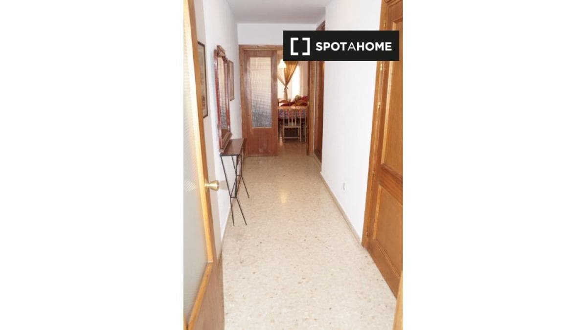 Apartment rental in , Seville photo 4