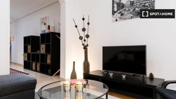 Apartment for rent in , Madrid photo 4