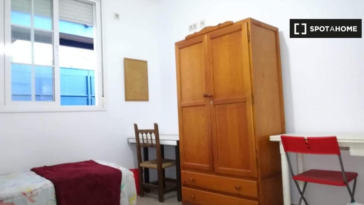 Propiedades en venta y alquiler en España photo 4