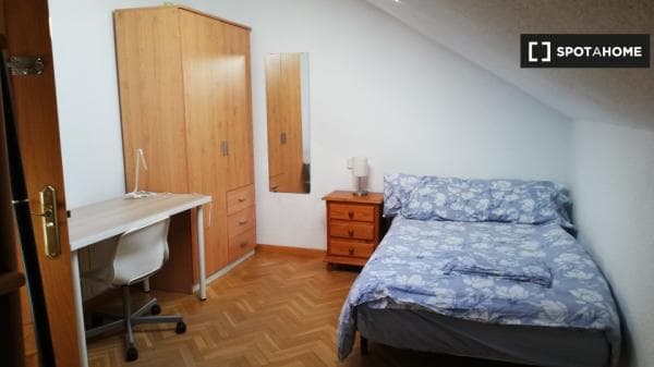 Piso en alquiler en , Madrid photo 1