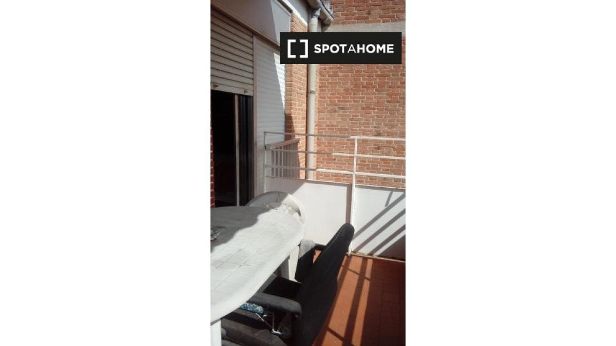 Недвижимость на продажу и в аренду в Испании photo 5