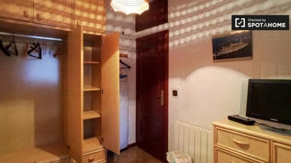 Piso en alquiler en , Madrid thumbnail 2